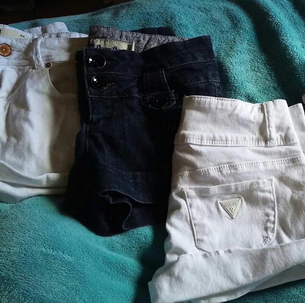 Shorts bundle. 3 pair sizes 2/3 great condition